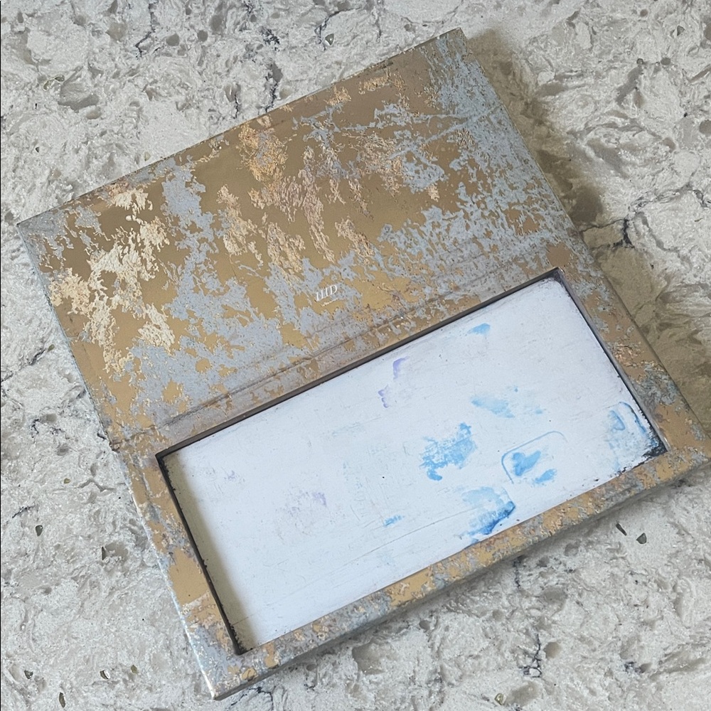 Marbled Seint Makeup Palette - Picture 3 of 4